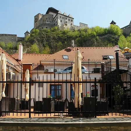 Pod Hradom Trenčín