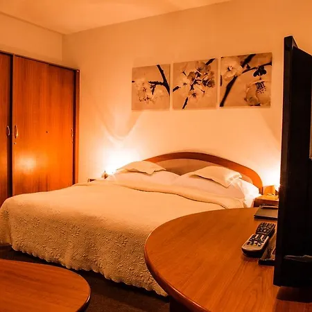 Pod Hradom Guest house